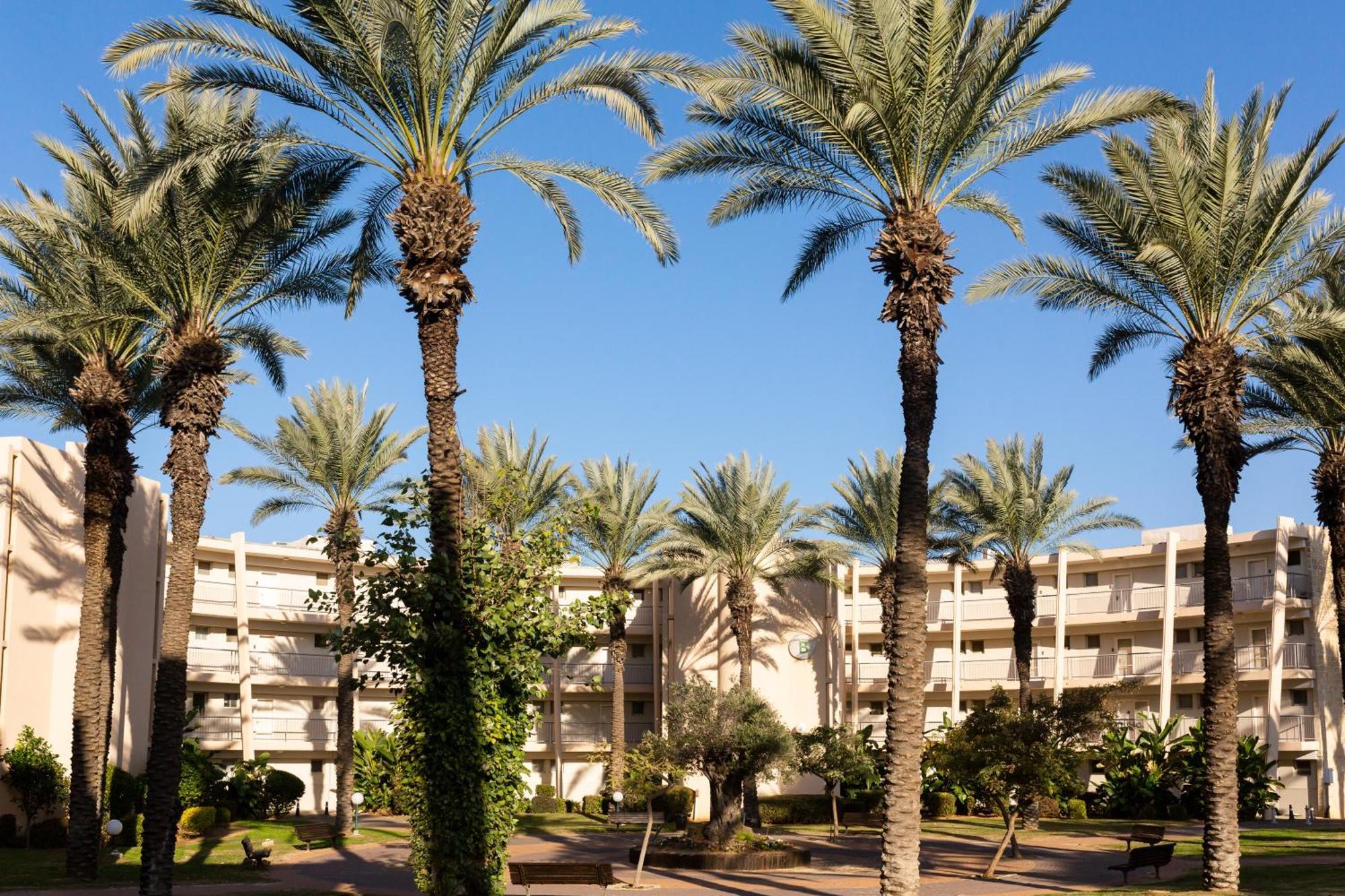 Gma Caesarea Apartment ภายนอก รูปภาพ
